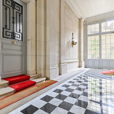 Dupleix Luxueux Coeur Du 16eme 8p 4br Appartement Parijs